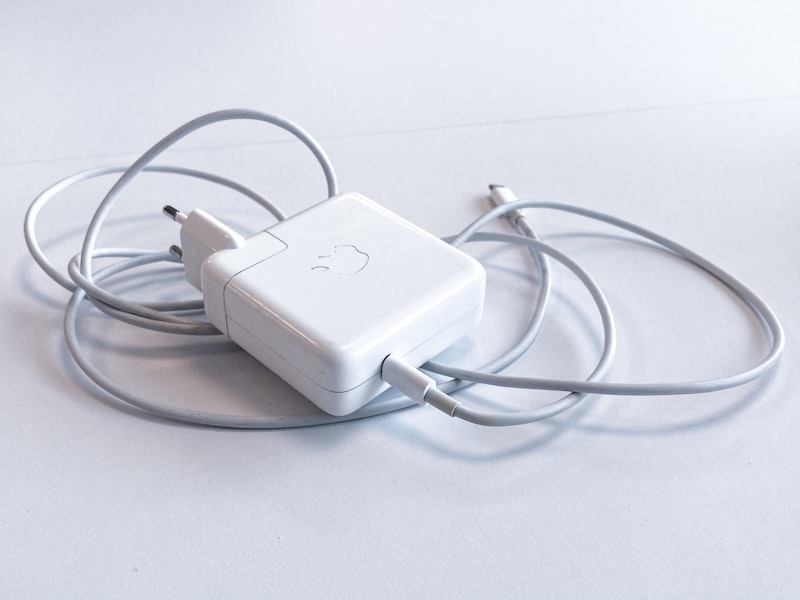ChargeHub GaN 65W Fast Charger